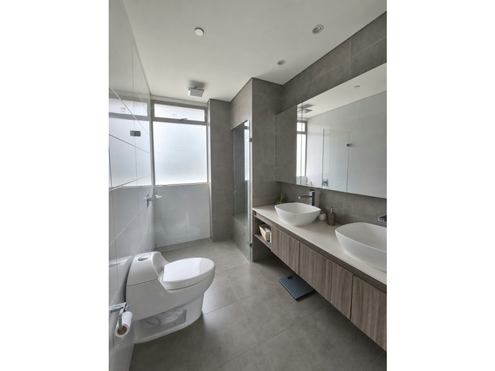 Apartamento en venta en Loma Benedictinos, Envigado · foto 9 de 11