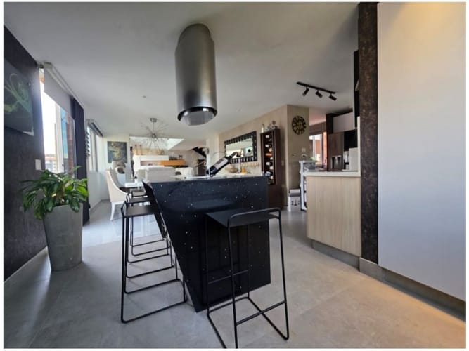 Apartamento de 3 alcobas en venta en Loma Del Chocho, Envigado, 153 m² · foto 14 de 24