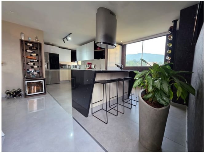 Apartamento de 3 alcobas en venta en Loma Del Chocho, Envigado, 153 m² · foto 18 de 24