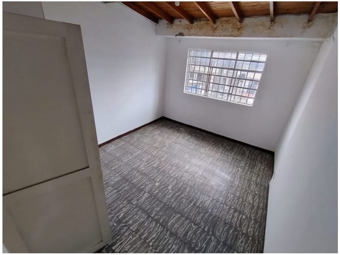 Casa de 4 alcobas en venta en El Poblado, Medellín, 248 m² · foto 4 de 15