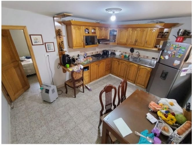 Casa de 4 alcobas en venta en El Poblado, Medellín, 248 m² · foto 12 de 15