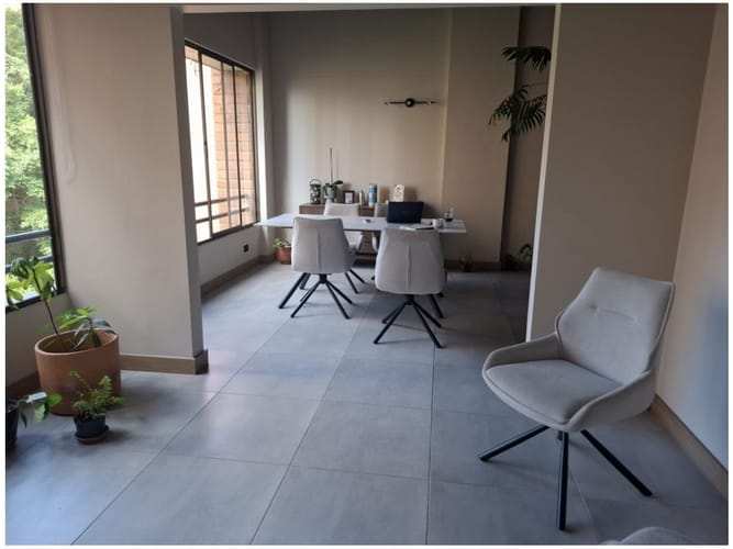 Apartamento de 3 alcobas en venta en La Aguacatala, Medellín, 132 m² · foto 23 de 24