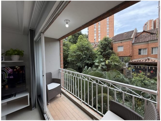 Apartamento de 3 alcobas en venta en El Diamante No. 2, Medellín, 88 m² · foto 5 de 18