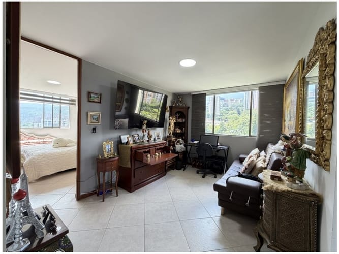Apartamento de 3 alcobas en venta en El Poblado, Medellín, 136 m² · foto 7 de 11