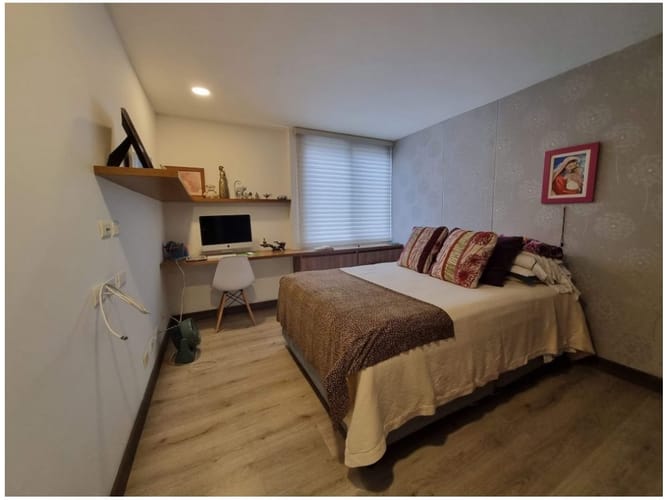 Apartamento en venta en Los Naranjos, Medellín · foto 7 de 21