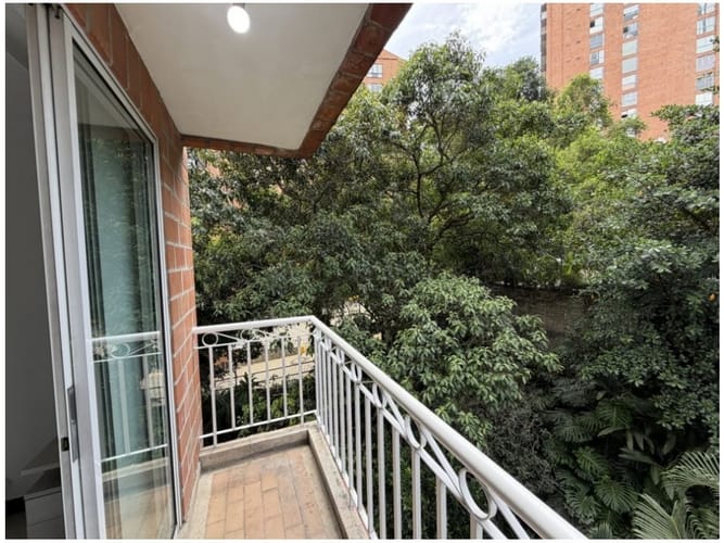 Apartamento de 3 alcobas en venta en El Diamante No. 2, Medellín, 88 m² · foto 13 de 18