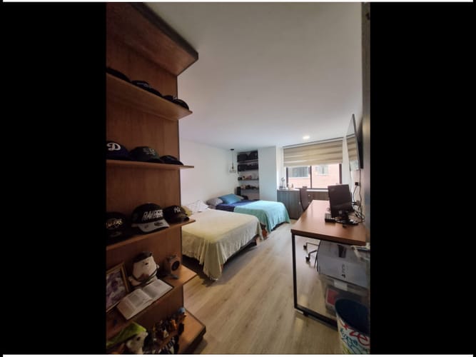 Apartamento en venta en Los Naranjos, Medellín · foto 18 de 21