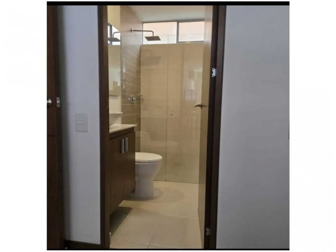 Apartamento de 3 alcobas en venta en Los Naranjos, Medellín, 110 m² · foto 9 de 15