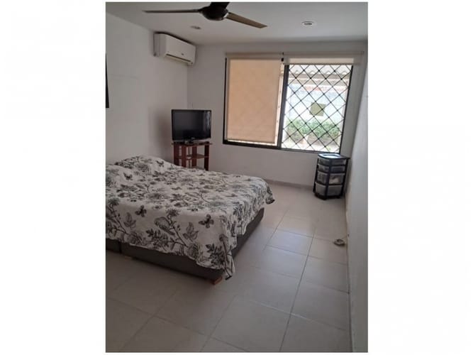 Casa de 4 alcobas en venta en Centro, Medellín, 167 m² · foto 6 de 8