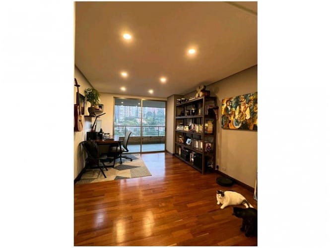 Apartamento de 4 alcobas en venta en El Poblado, Medellín, 243 m² · foto 6 de 24
