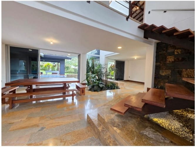 Casa de 4 alcobas en venta en Loma Del Escobero, Envigado, 600 m² · foto 7 de 24