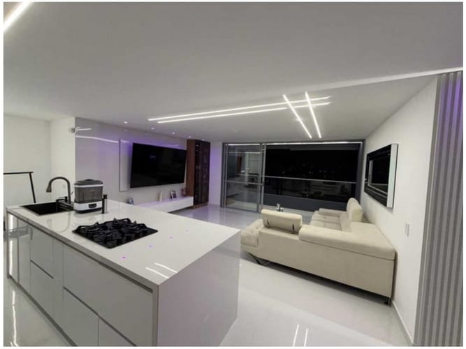Apartamento de 3 alcobas en venta en El Poblado, Medellín, 120 m² · foto 3 de 20