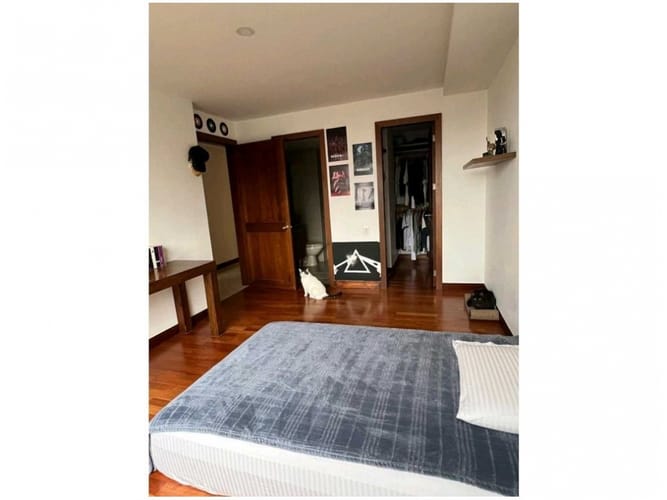 Apartamento de 4 alcobas en venta en El Poblado, Medellín, 243 m² · foto 14 de 24