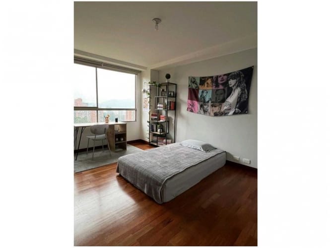 Apartamento de 4 alcobas en venta en El Poblado, Medellín, 243 m² · foto 16 de 24