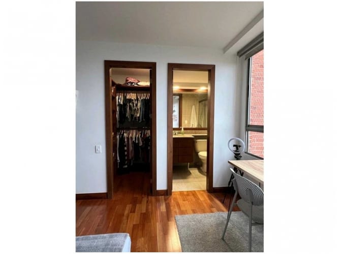 Apartamento de 4 alcobas en venta en El Poblado, Medellín, 243 m² · foto 22 de 24