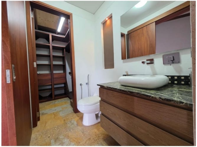 Casa de 4 alcobas en venta en Loma Del Escobero, Envigado, 600 m² · foto 22 de 24