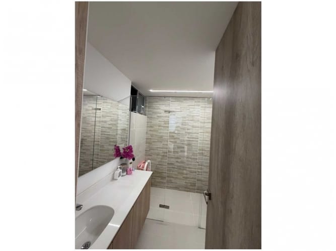 Apartamento de 3 alcobas en venta en El Poblado, Medellín, 120 m² · foto 20 de 20