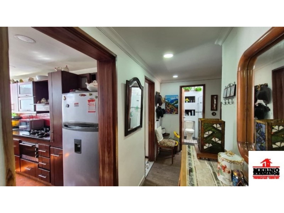 Apartamento en venta en Laureles, Medellín · foto 8 de 24