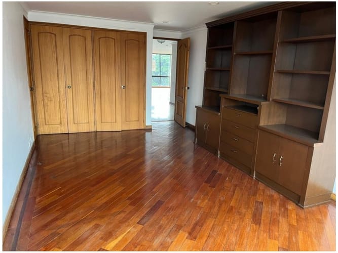Apartamento en venta en El Poblado, Medellín · foto 7 de 17