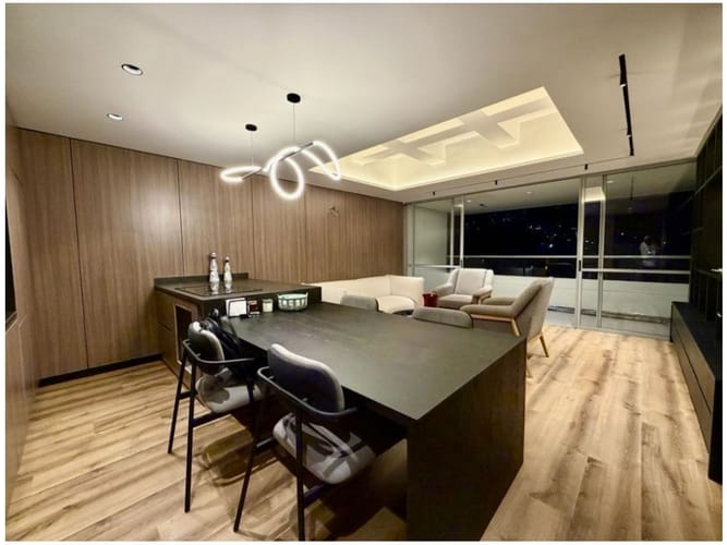Apartamento de 2 alcobas en venta en Loma Del Chocho, Envigado, 198 m² · foto 5 de 23