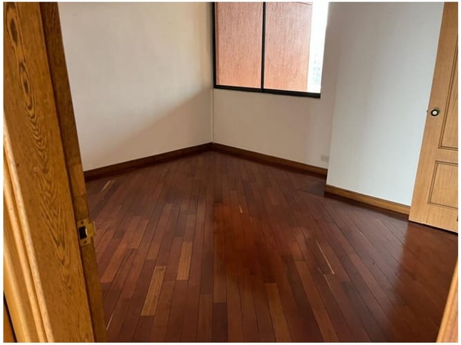 Apartamento en venta en El Poblado, Medellín · foto 9 de 17