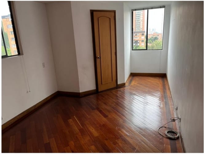 Apartamento en venta en El Poblado, Medellín · foto 10 de 17