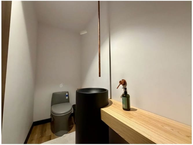 Apartamento de 2 alcobas en venta en Loma Del Chocho, Envigado, 198 m² · foto 10 de 23