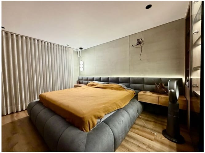 Apartamento de 2 alcobas en venta en Loma Del Chocho, Envigado, 198 m² · foto 13 de 23