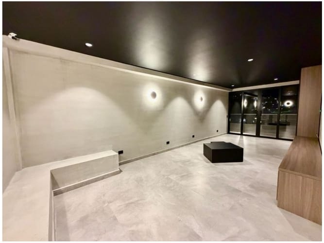 Apartamento de 2 alcobas en venta en Loma Del Chocho, Envigado, 198 m² · foto 19 de 23