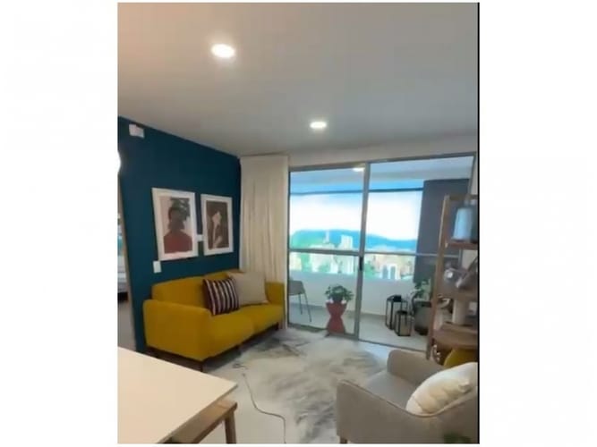Apartamento de 3 alcobas en venta en El Poblado, Medellín, 105 m² · foto 4 de 10