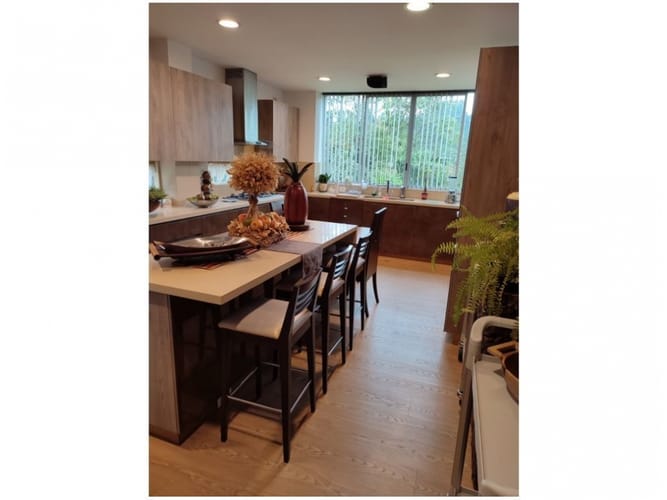 Casa en venta en Loma Del Chocho, Envigado · foto 7 de 13