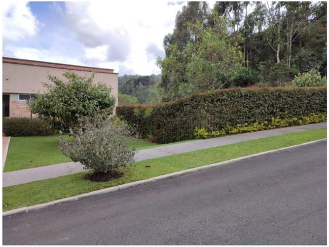 Casa en venta en Loma Del Chocho, Envigado · foto 11 de 13