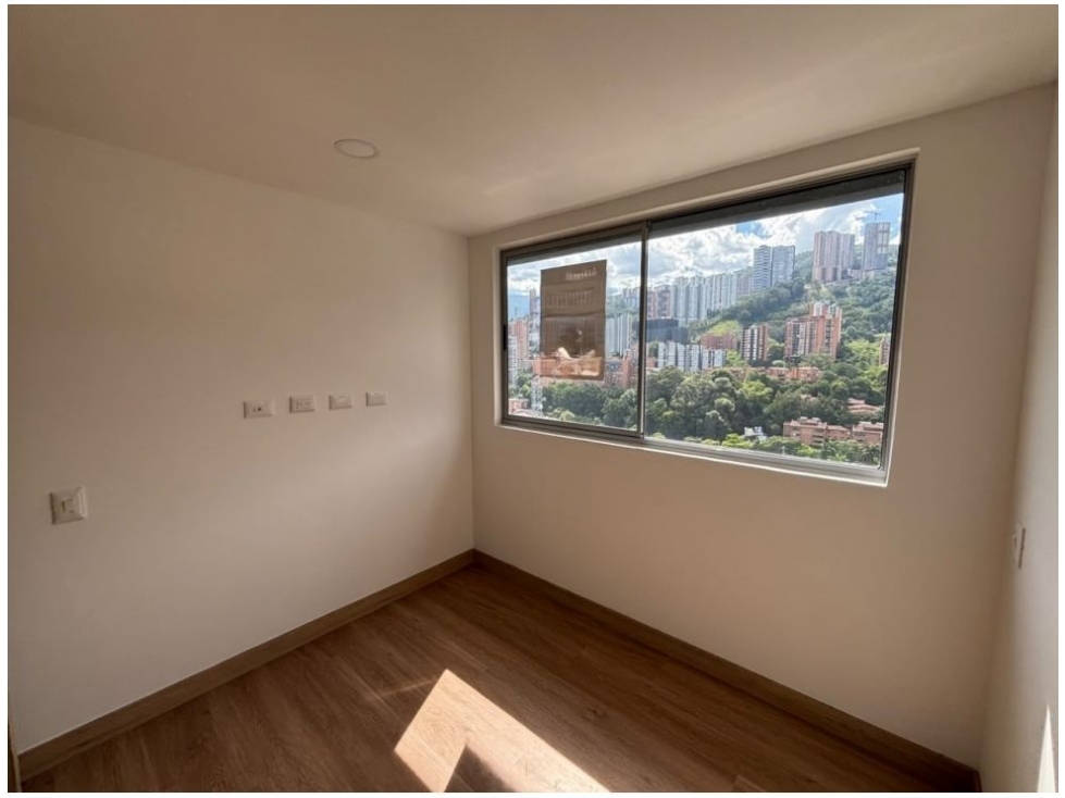 Apartamento en venta en El Poblado, Medellín · foto 17 de 24