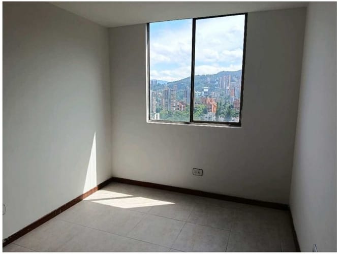 Apartamento de 3 alcobas en venta en El Poblado, Medellín, 76 m² · foto 7 de 16