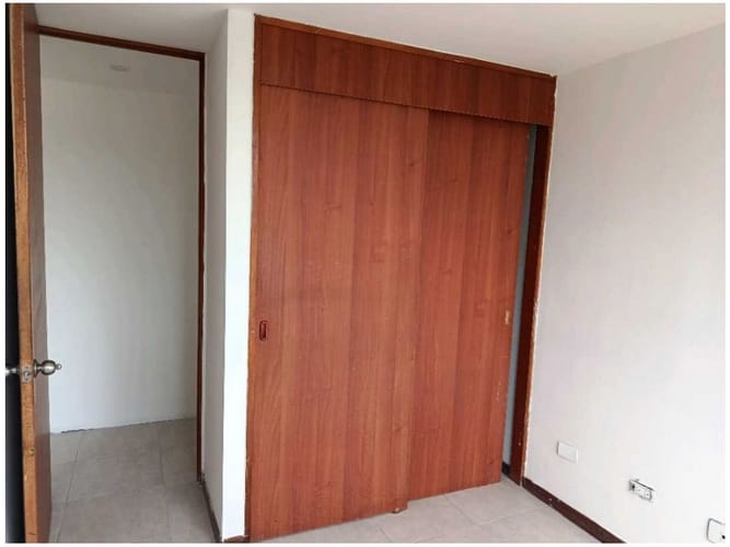 Apartamento de 3 alcobas en venta en El Poblado, Medellín, 76 m² · foto 8 de 16