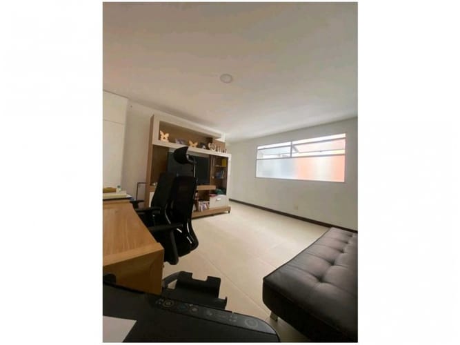 Apartamento de 4 alcobas en venta en Estadio, Medellín, 142 m² · foto 18 de 24