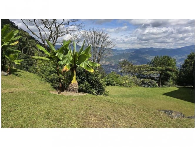 Casa de 3 alcobas en venta en Vía Las Palmas, Envigado, 540 m² · foto 6 de 24
