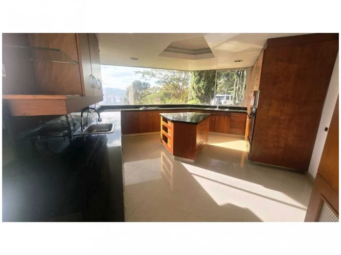 Casa de 3 alcobas en venta en Vía Las Palmas, Envigado, 540 m² · foto 7 de 24