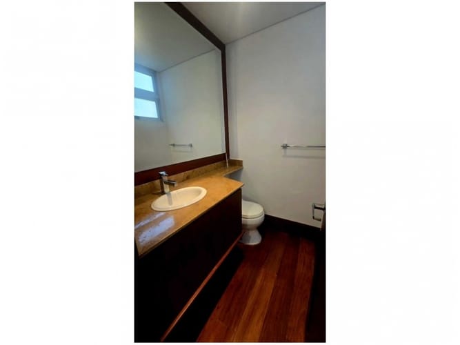 Casa de 3 alcobas en venta en Vía Las Palmas, Envigado, 540 m² · foto 10 de 24