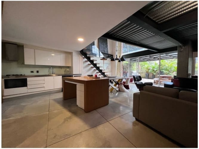 Apartamento de 1 alcoba en venta en El Poblado, Medellín, 112 m² · foto 7 de 24