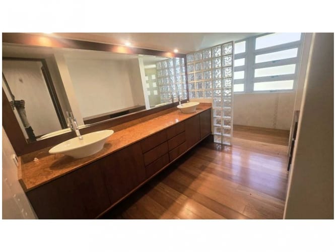 Casa de 3 alcobas en venta en Vía Las Palmas, Envigado, 540 m² · foto 22 de 24