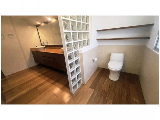 Casa de 3 alcobas en venta en Vía Las Palmas, Envigado, 540 m² · foto 23 de 24