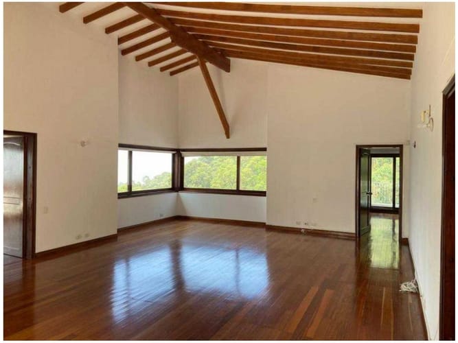 Casa de 9 alcobas en venta en El Poblado, Medellín, 1200 m² · foto 13 de 24