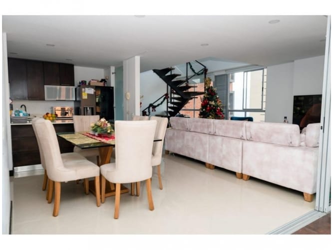 Apartamento de 4 alcobas en venta en El Poblado, Medellín, 135 m² · foto 12 de 13