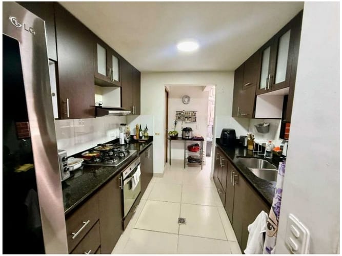 Casa de 4 alcobas en venta en El Poblado, Medellín, 300 m² · foto 4 de 15