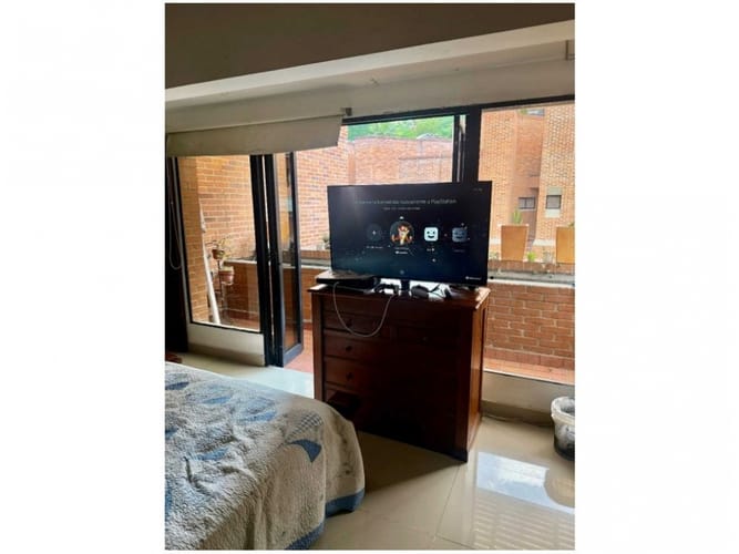 Casa de 4 alcobas en venta en El Poblado, Medellín, 300 m² · foto 13 de 15