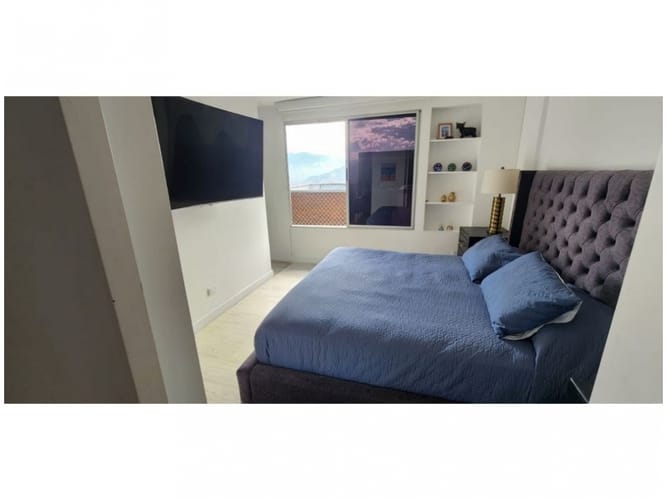 Casa de 3 alcobas en venta en Loma El Atravesado, Envigado, 290 m² · foto 16 de 24
