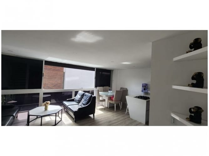 Casa de 3 alcobas en venta en Loma El Atravesado, Envigado, 290 m² · foto 20 de 24