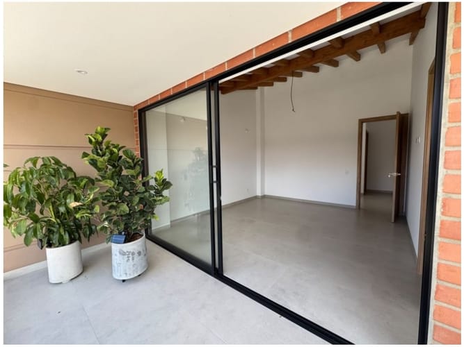 Casa de 4 alcobas en venta en Llano Grande, Rionegro, 165 m² · foto 14 de 24