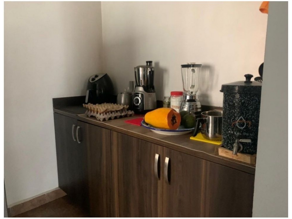 Apartamento en venta en Loma De Los Bernal, Medellín · foto 11 de 12